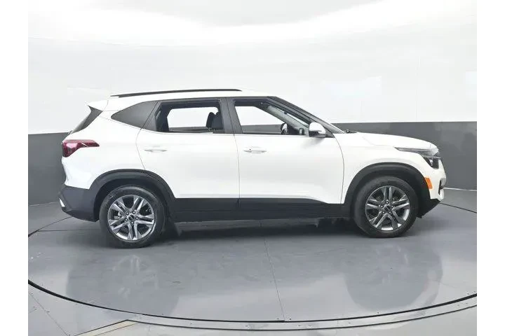 $19990 : Kia Seltos 2023 S 4dr SUV image 7