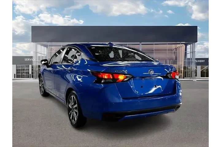 $13495 : Nissan Versa 2021 SV 4dr Sed image 6