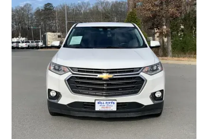 $23900 : 2019 Traverse LT image 3