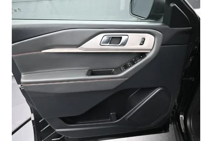 $30958 : Ford Explorer 2025 Active 4d image 10