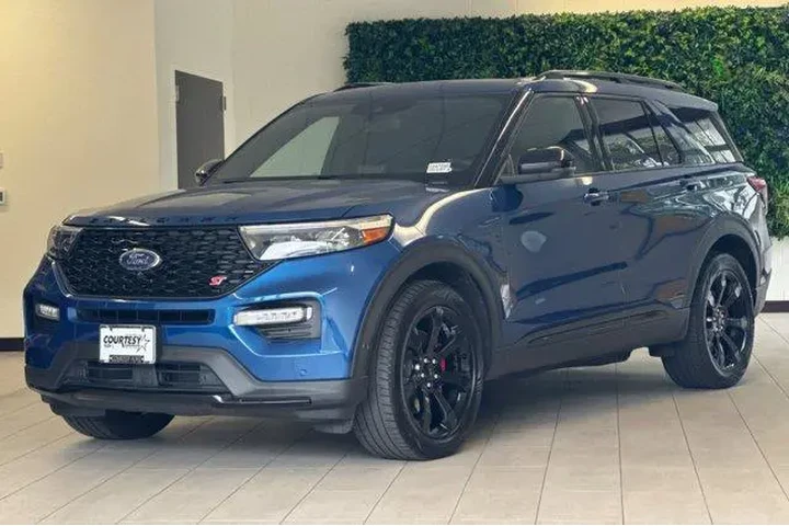 $28897 : Ford Explorer 2020 AWD ST 4d image 8