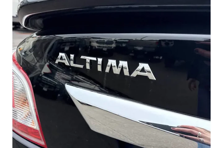 $8995 : 2013 Altima 2.5 SL image 9