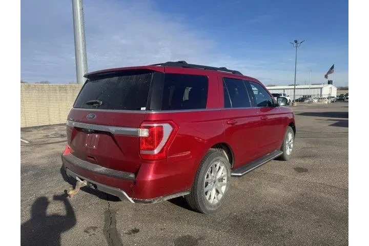 $27982 : Ford Expedition 2020 4x4 XLT image 9