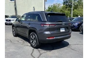 $29670 : Jeep Grand Cherokee 2023 4x4 thumbnail