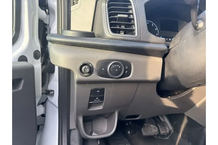 $33500 : Ford Transit 2023 250 3dr LW image 8