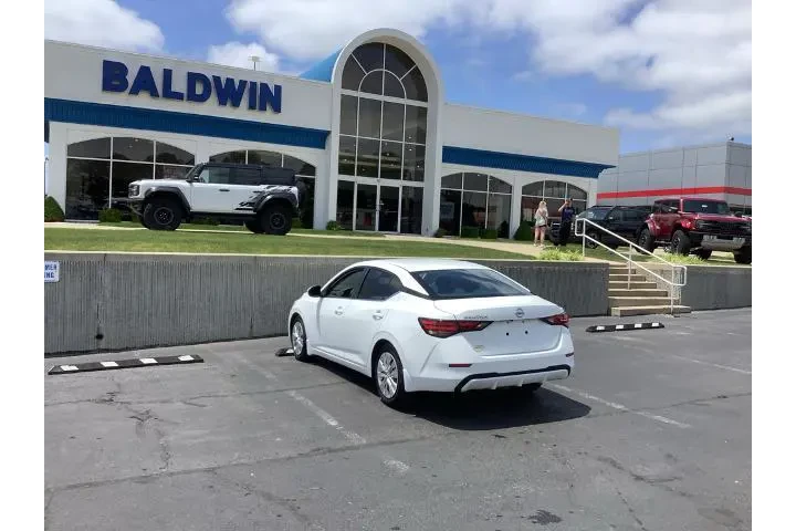 $18550 : Nissan Sentra 2020 S 4dr Sed image 7