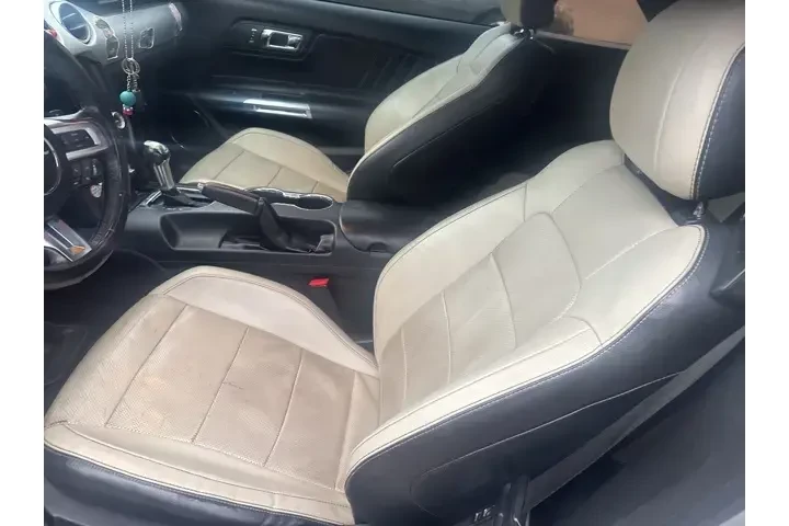 $14140 : Ford Mustang 2017 EcoBoost P image 3