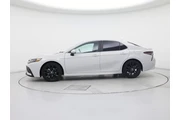 $29998 : Toyota Camry 2024 SE 4dr Sed thumbnail