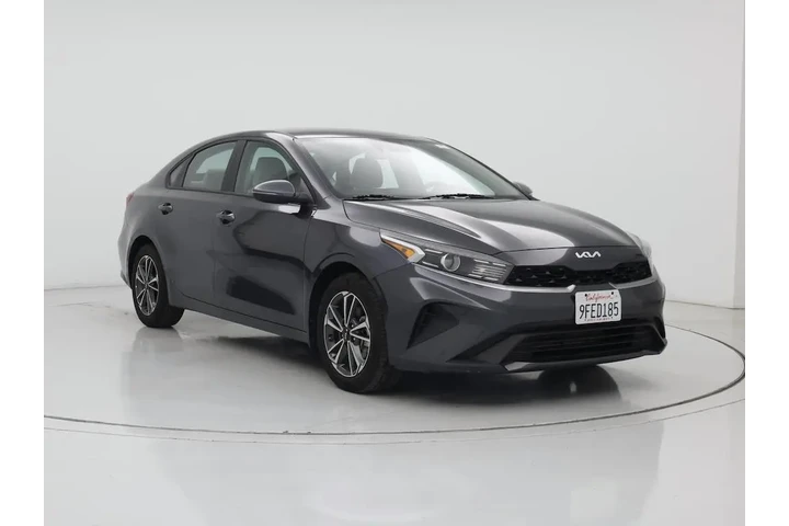 $19998 : Kia Forte 2023 LXS 4dr Sedan image 1