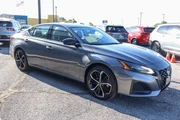 $22587 : 2024 Altima 2.5 SR Sedan thumbnail