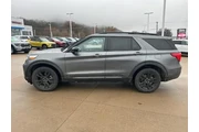 $28900 : Ford Explorer 2023 AWD XLT 4 thumbnail