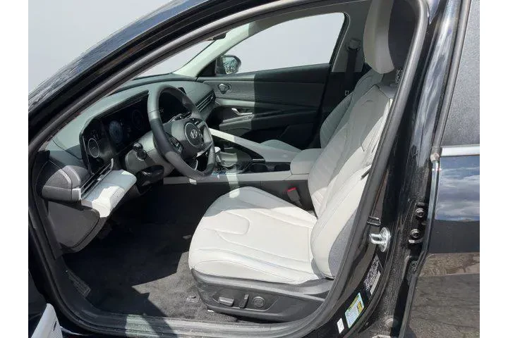 $26309 : Hyundai ELANTRA 2025 Limited image 9