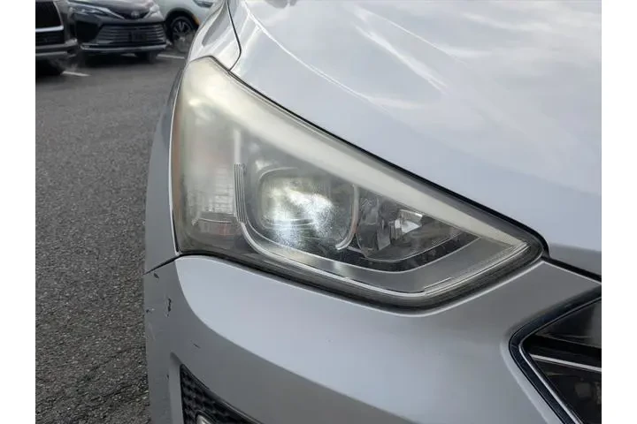 $8897 : Hyundai SANTA FE Sport 2014 image 9