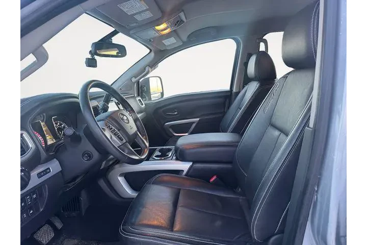 $33588 : Nissan Titan XD 2018 4x4 PRO image 9