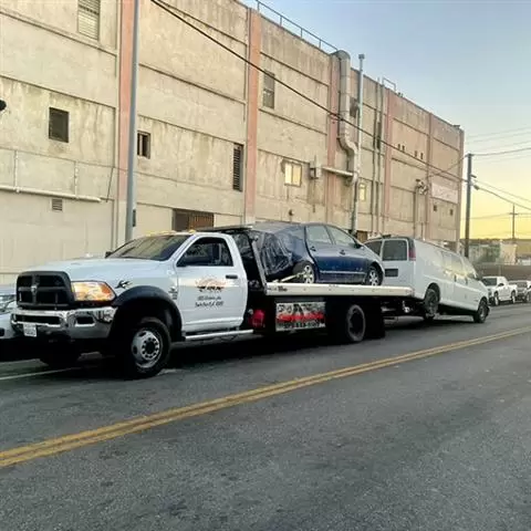 COMPRAMOS AUTOS PARA JUNK💰 image 4