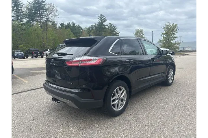 $25975 : Ford Edge 2022 AWD ST-Line 4 image 4
