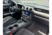 $23725 : Ford Mustang 2022 EcoBoost 2 thumbnail