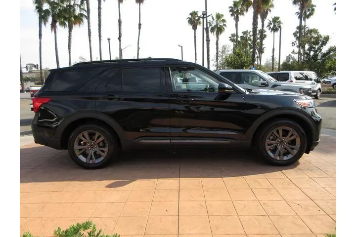 $30974 : Ford Explorer 2023 XLT 4dr S image 5