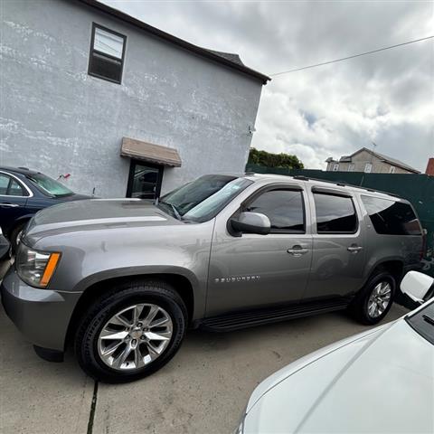 $8995 : 2007 Suburban LT2 1500 4WD image 2