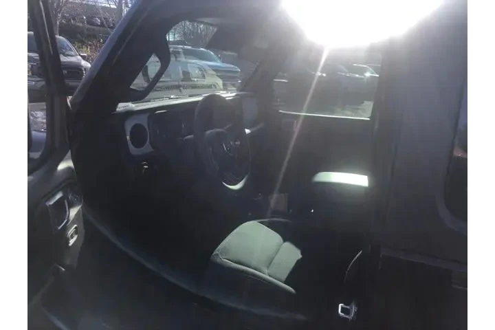 $38997 : Jeep Wrangler 2024 4x4 Sport image 6