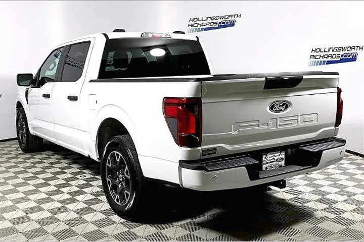 $36065 : Ford F-150 2024 4x2 STX 4dr image 8