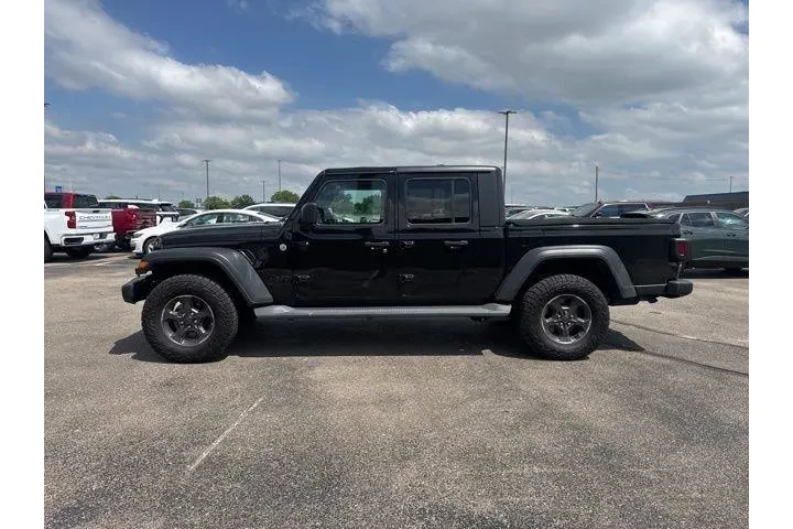 $25982 : Jeep Gladiator 2020 4x4 Spor image 4