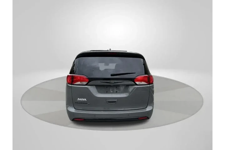 $15246 : Chrysler Pacifica 2020 Touri image 6