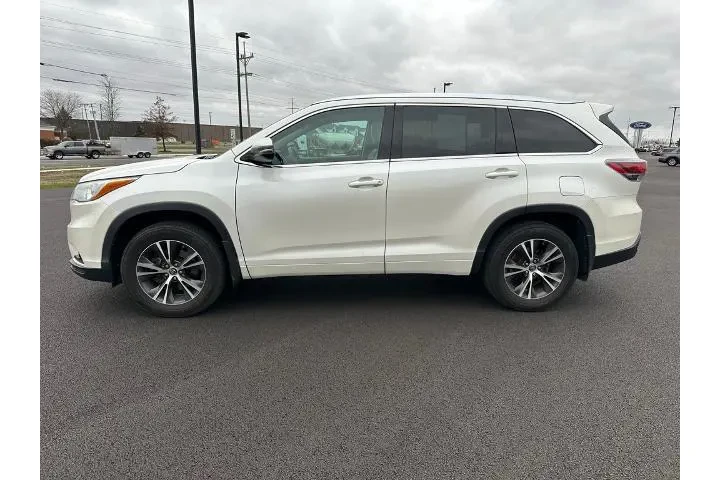$20162 : Toyota Highlander 2016 AWD X image 8
