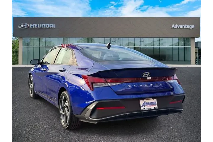 $23300 : Hyundai ELANTRA 2025 SEL Spo image 7