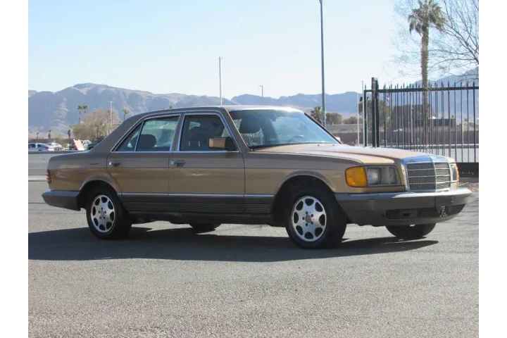 $6995 : 1984 Mercedes-Benz 300-Class image 2