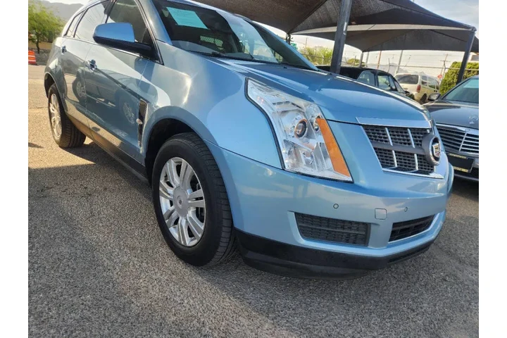 $6995 : 2011 SRX Luxury Collection image 4