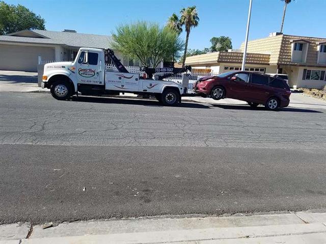 Code Red Towing Services image 1