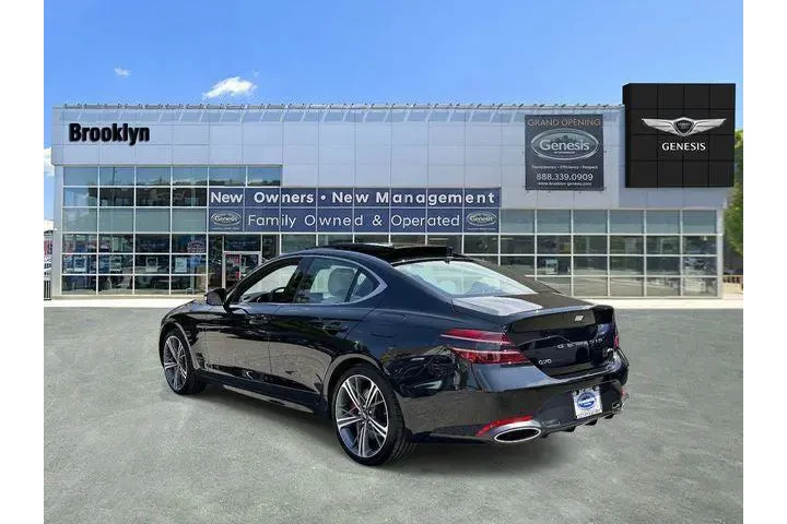 $34600 : Genesis G70 2025 AWD 2.5T Sp image 5