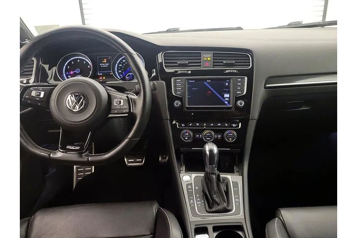 $28998 : Volkswagen Golf R 2017 AWD 4 image 9