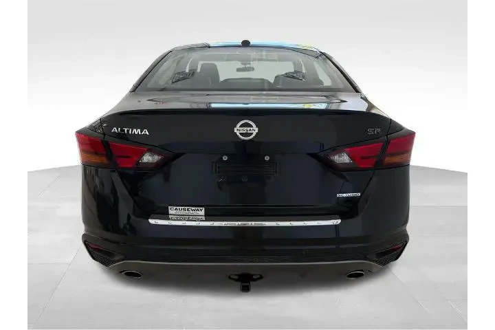 $24481 : Nissan Altima 2022 2.0 SR 4d image 5