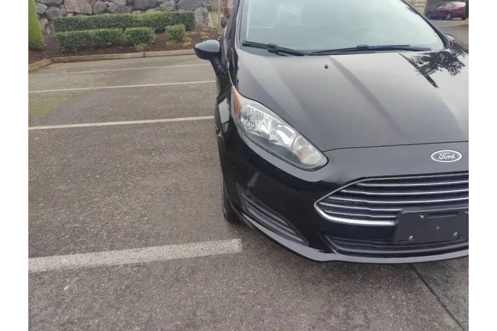 $5900 : 2017 Fiesta S image 9