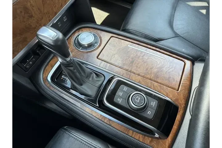 $35749 : Nissan Armada 2024 4x4 SL 4d image 9