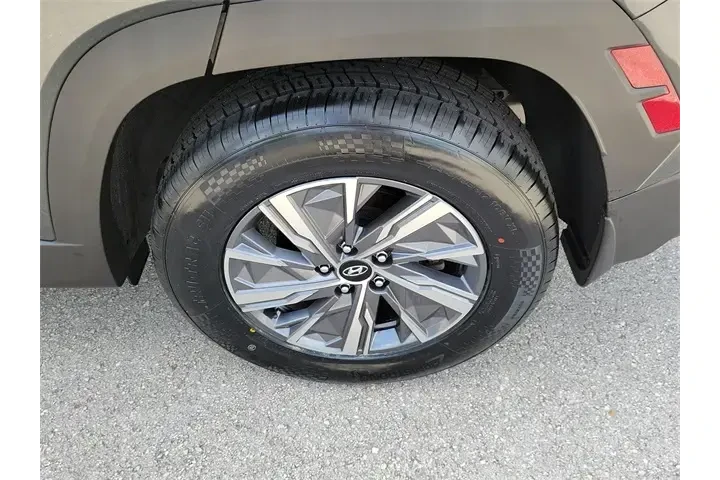 $21990 : Hyundai TUCSON Hybrid 2023 A image 9