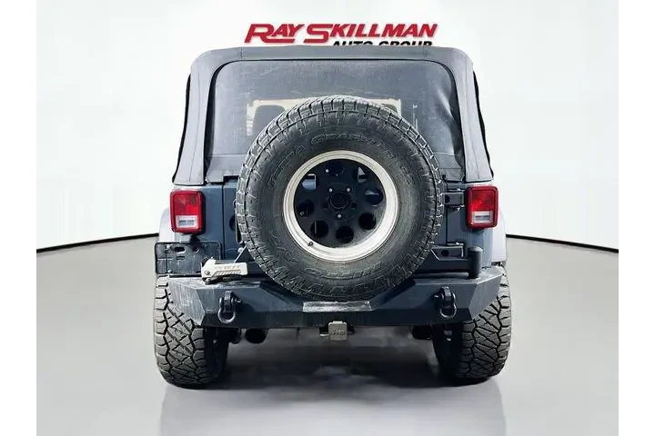 $18975 : Jeep Wrangler 2017 4x4 Sport image 6