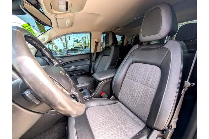 $22995 : 2017 Colorado 2WD Crew Cab 12 image 9