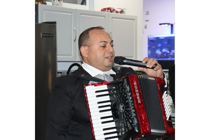 MARIACHI CHAPALA EL MEJOR image 6