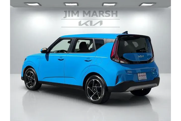 $19355 : Kia Soul 2023 EX 4dr Crossov image 4