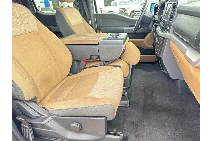 $30900 : Ford F-150 2023 4x2 XL 4dr S image 8