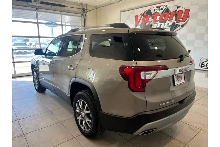 $32744 : GMC Acadia 2023 SLT 4dr SUV image 6
