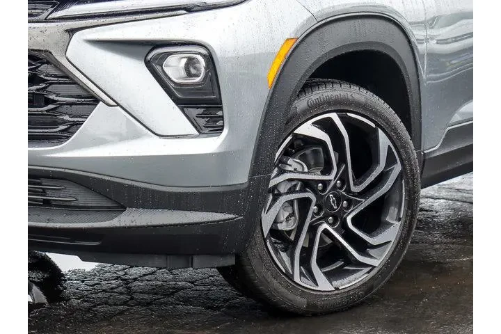 $29978 : Chevrolet Trailblazer 2025 4 image 1