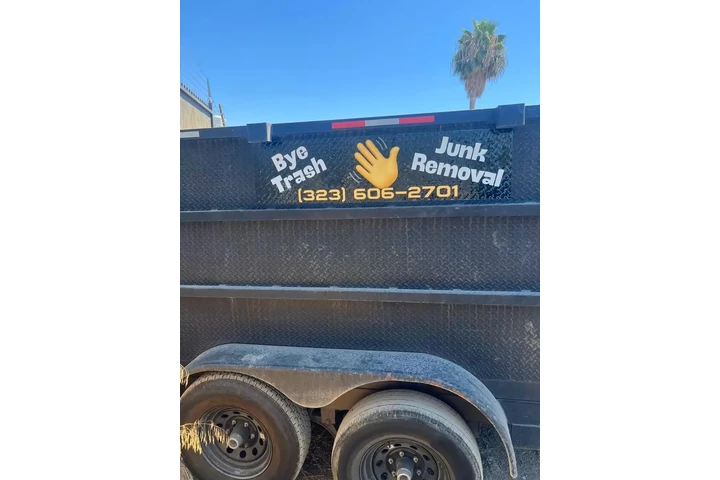JUNK REMOVAL image 2