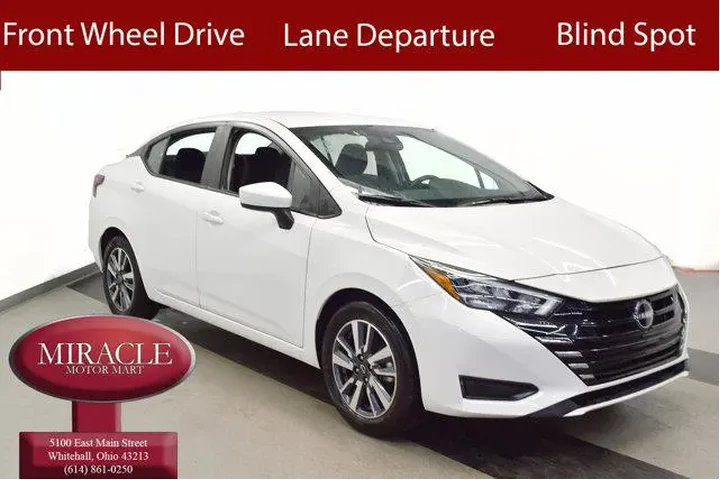 $16994 : Nissan Versa 2025 SV 4dr Sed image 1