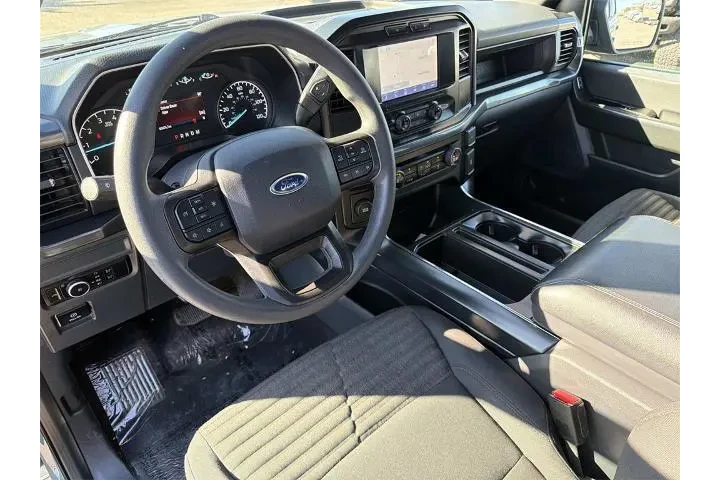 $30100 : Ford F-150 2023 4x2 XL 4dr S image 7