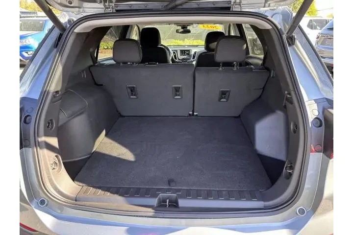$21989 : Chevrolet Equinox 2023 LT 4d image 7