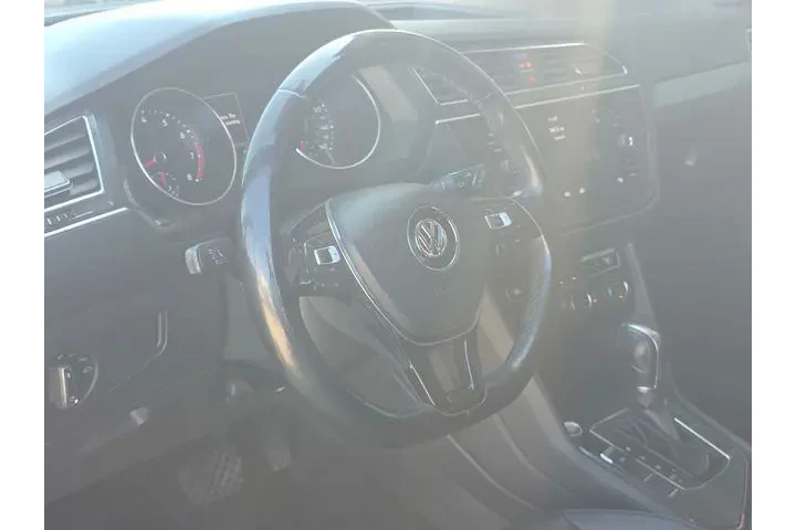 $11239 : Volkswagen Tiguan 2018 2.0T image 7